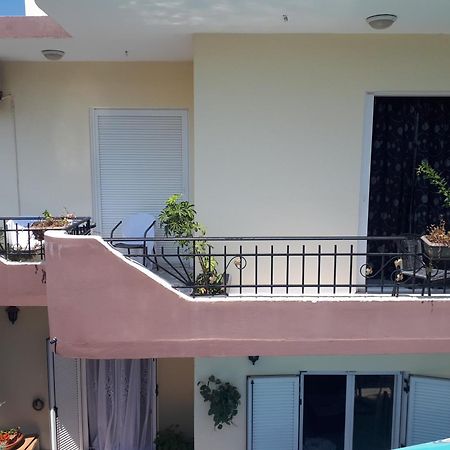 Galotel Agnoudas Near The Airport Markopoulo Mesogaias Bagian luar foto