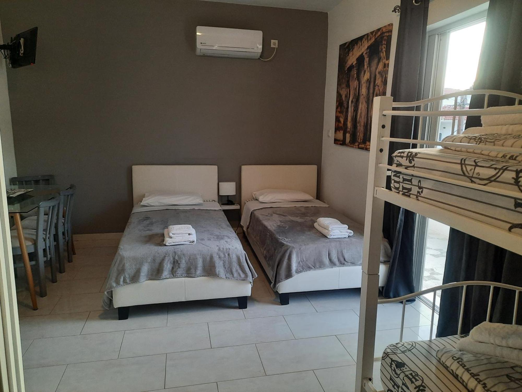 Galotel Agnoudas Near The Airport Markopoulo Mesogaias Bagian luar foto